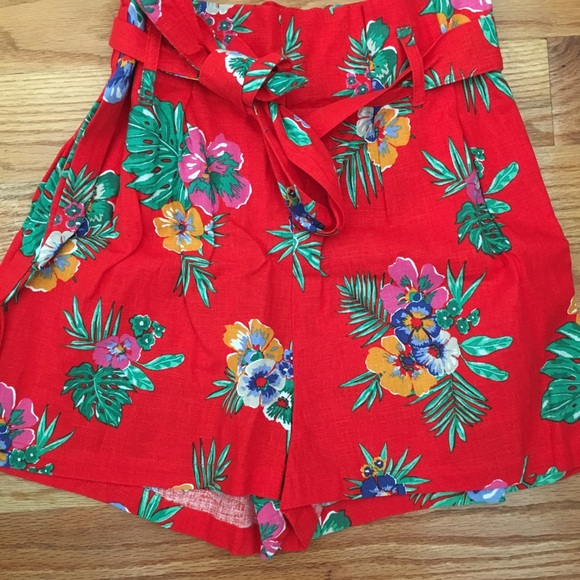 Two piece set. - Picture 3 of 3